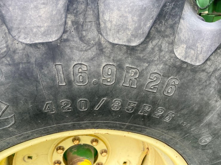 john-deere-6950-image-37