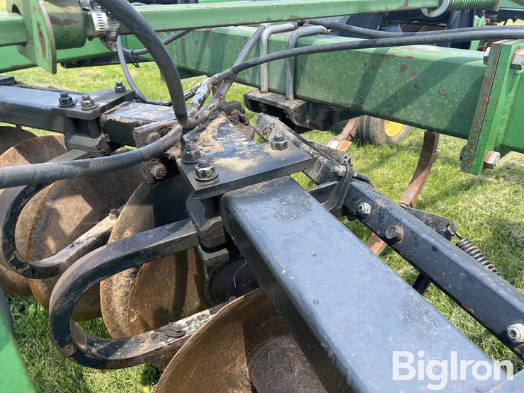 john-deere-510-image-17