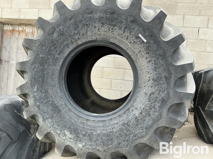 goodyear-1000/50r25-rear-floater-tire-image-8