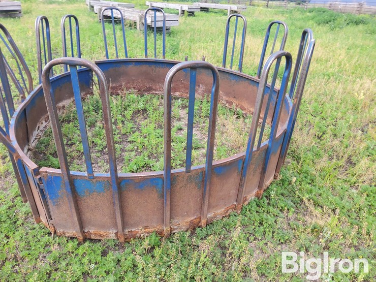 bale-feeder-image-3