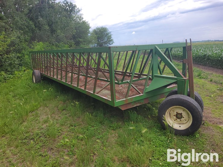 portable-bale-feeder-image-3