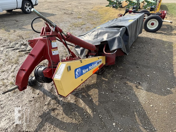 new-holland-h6750-image-4