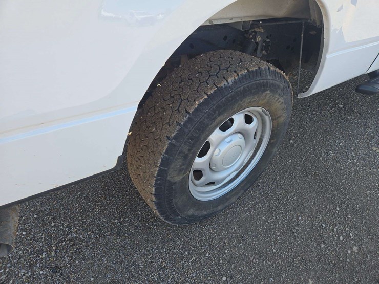 2014-ford-f150-image-12