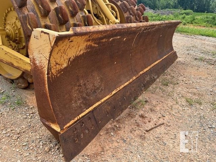 caterpillar-825-image-19