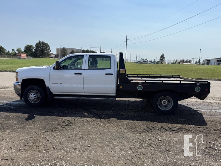 chevrolet-3500hd-image-9