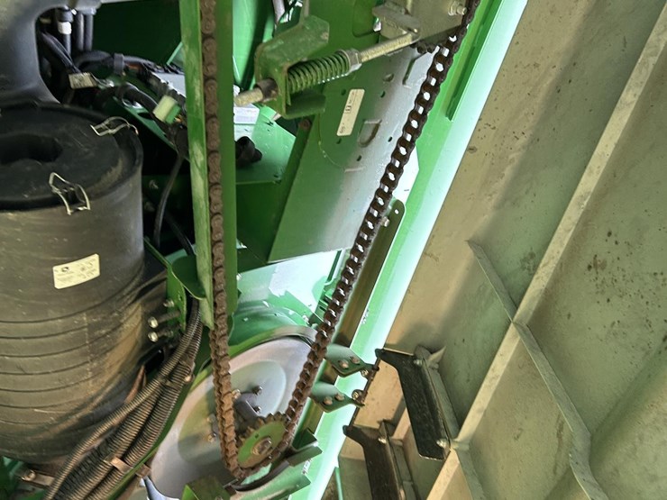 2019-john-deere-s780-image-33