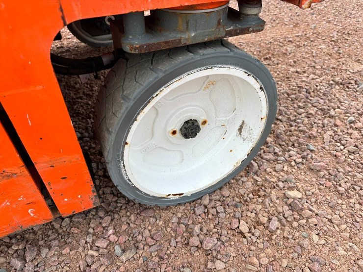2018-snorkel-s4726e-image-14