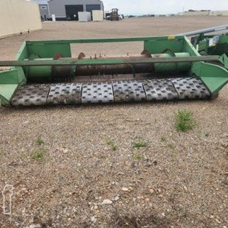 JOHN DEERE 212