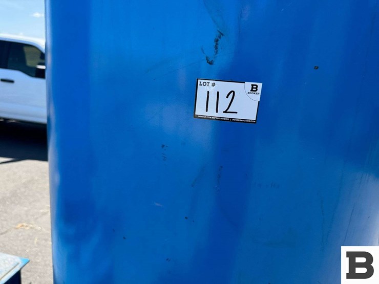 2008-roy-e-hanson-jr-mfg.-vertical-air-receiver-tank-image-11