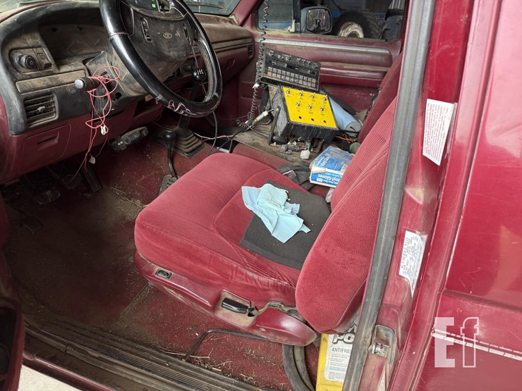 1995-ford-f250-xlt-image-12