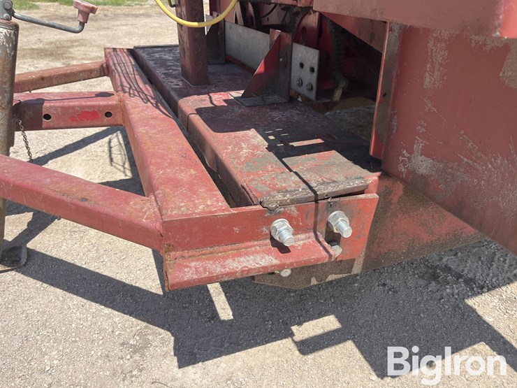 m-c-675-continuous-grain-dryer-image-11