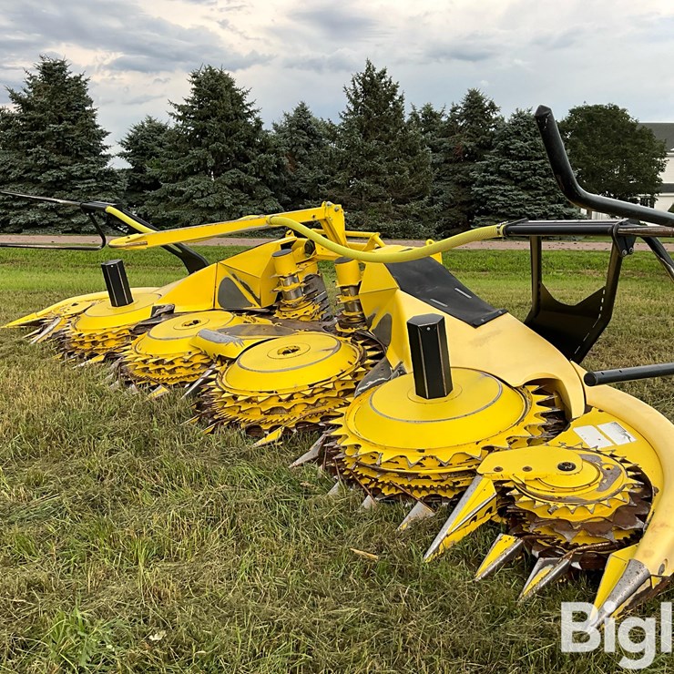 2013 JOHN DEERE 770