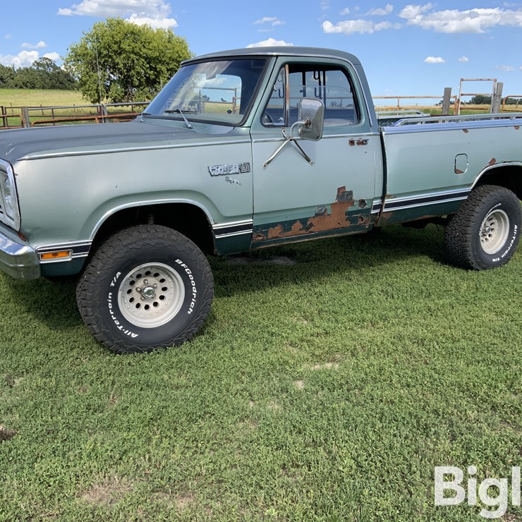 1979 DODGE POWER WAGON