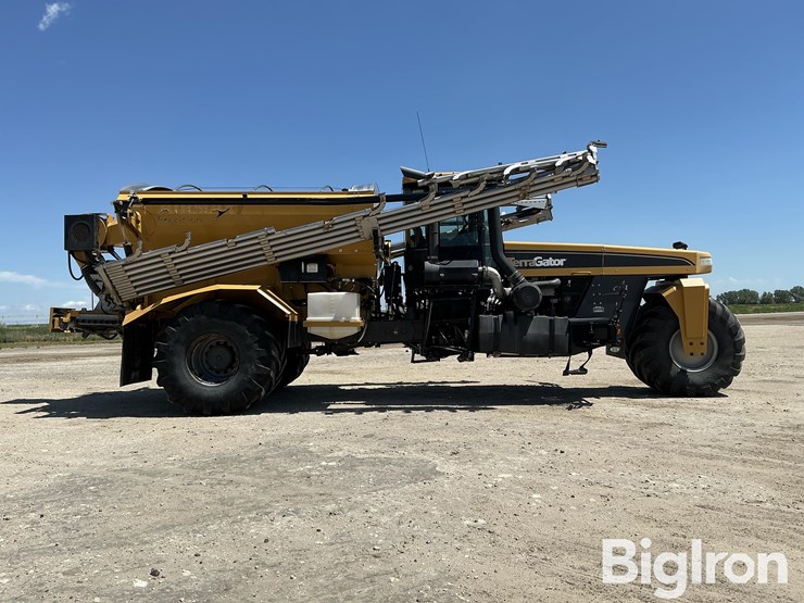 2012-terragator-8300-self-propelled-floater-dry-fertilizer-spreader-w/airmax-image-4