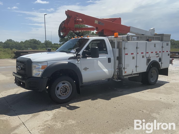 2015-ford-f550-image-1