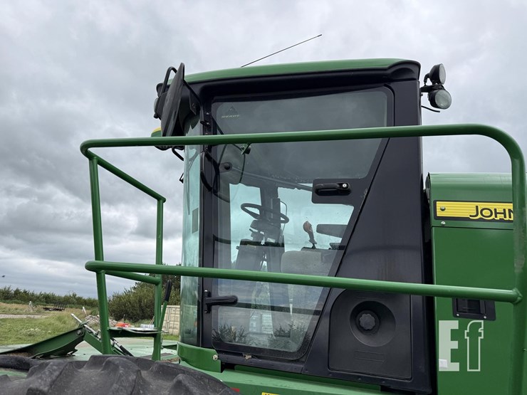 2013-john-deere-r450-image-35