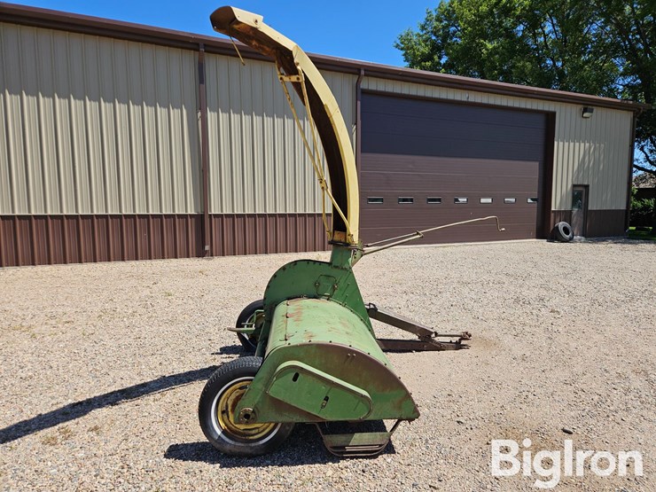 john-deere-15-image-2