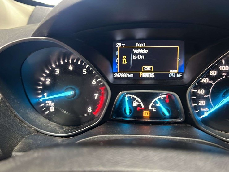 2019-ford-escape-image-22