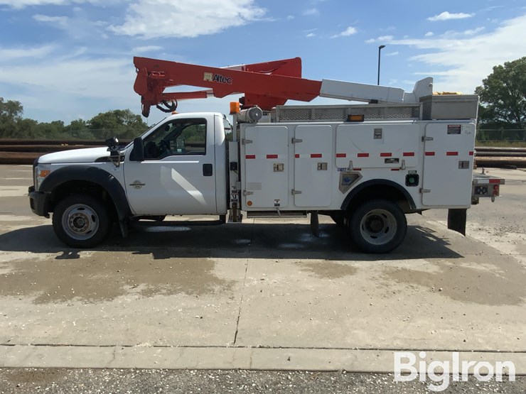 2015-ford-f550-image-8
