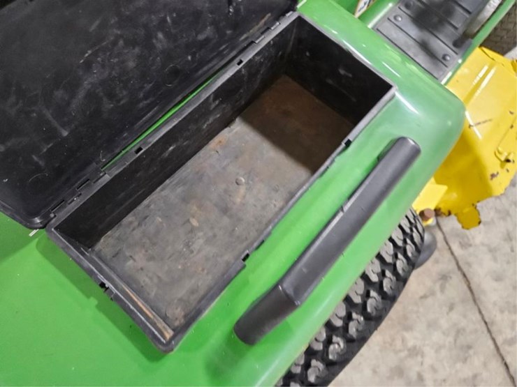 john-deere-425-image-23