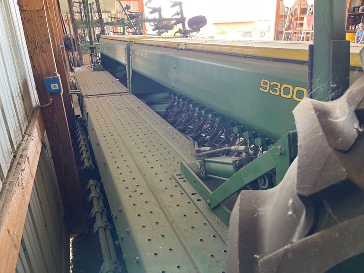 john-deere-9300-image-14