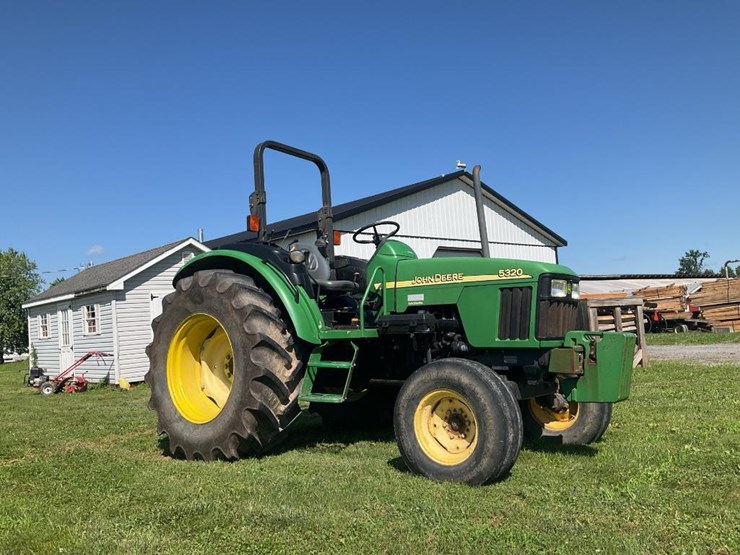2005-john-deere-5320-image-1