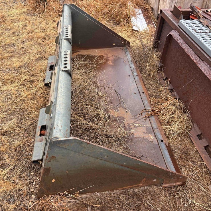 2012 Bobcat Bucket