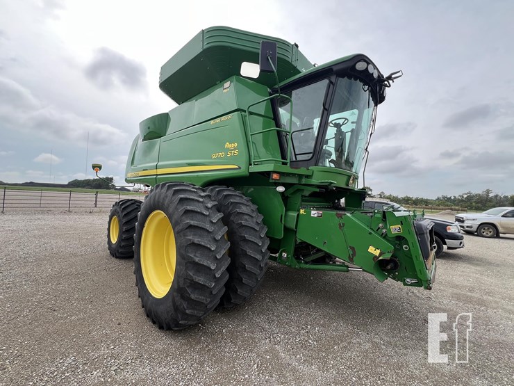2008-john-deere-9770-sts-image-3
