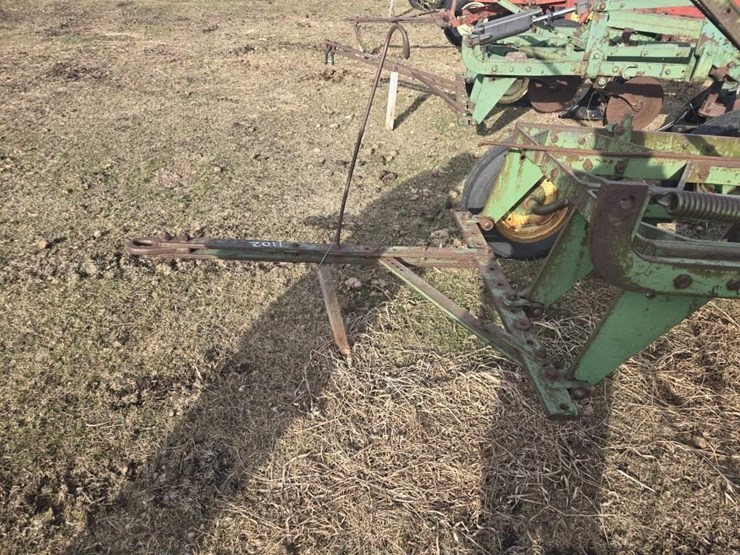 john-deere-5-image-2