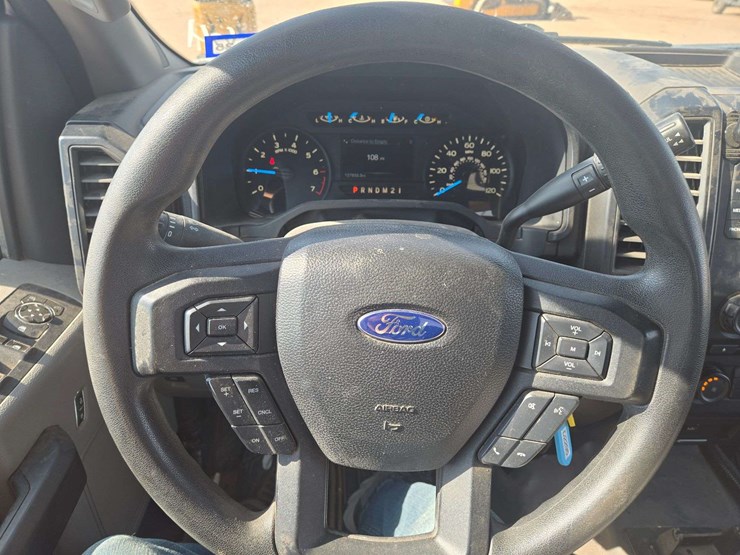 2015-ford-f150-xlt-image-15
