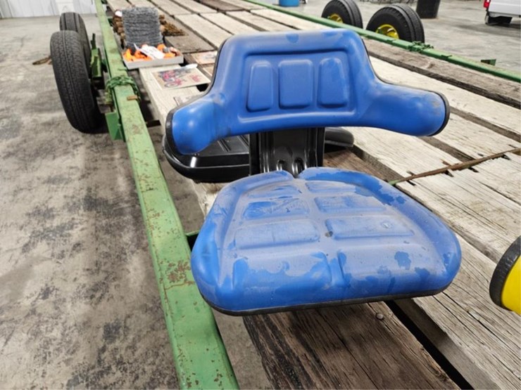 #363-•-new-blue-tractor-seat-image-6