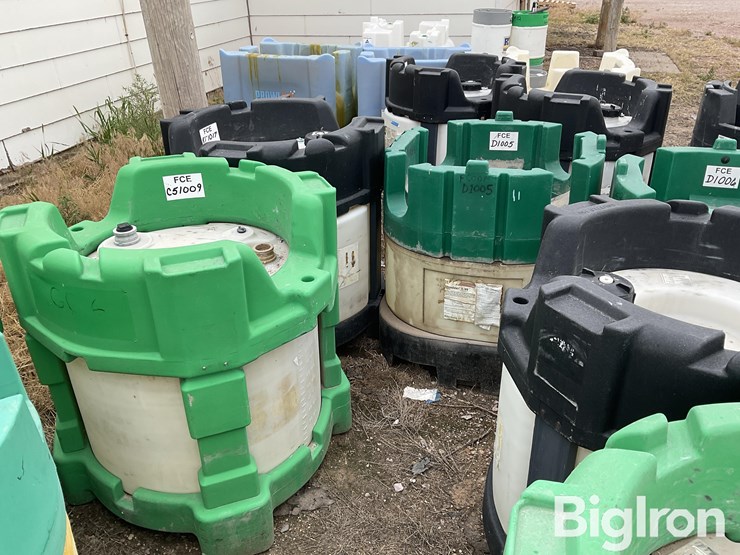 poly-chemical-totes-image-20