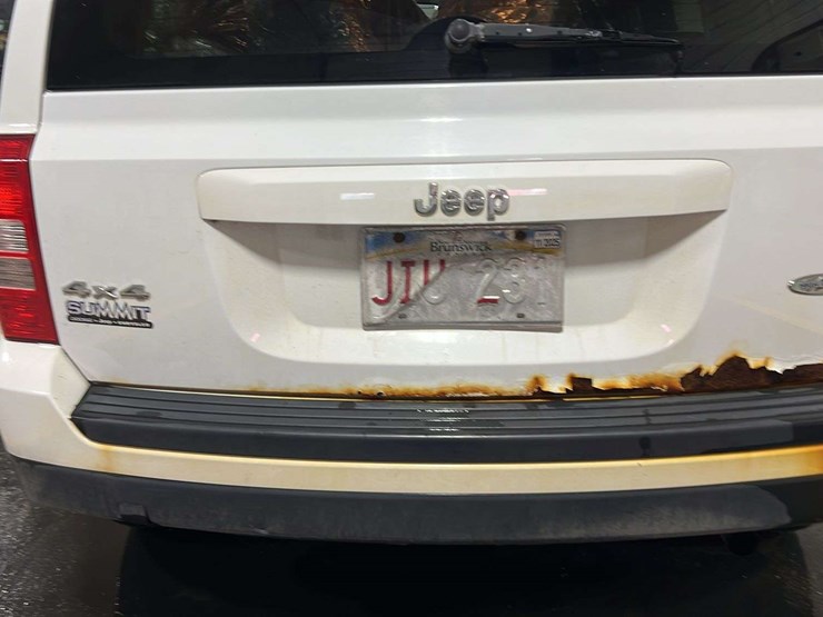 2015-jeep-patriot-image-34