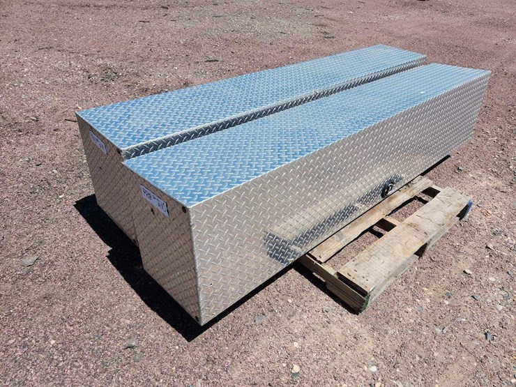 weather-guardside-mount-truck-tool-boxes-image-2