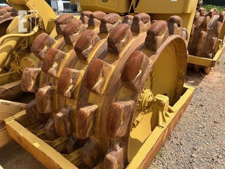 caterpillar-825-image-4