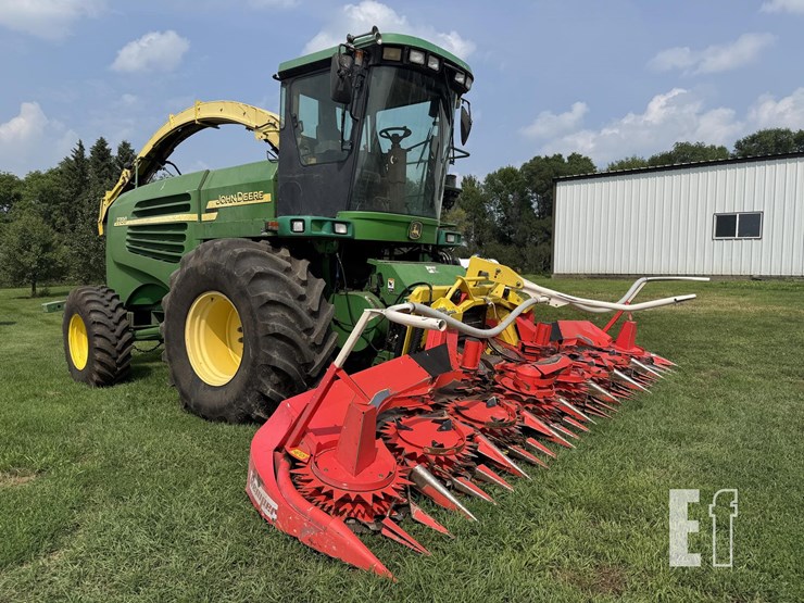 john-deere-7700-image-1