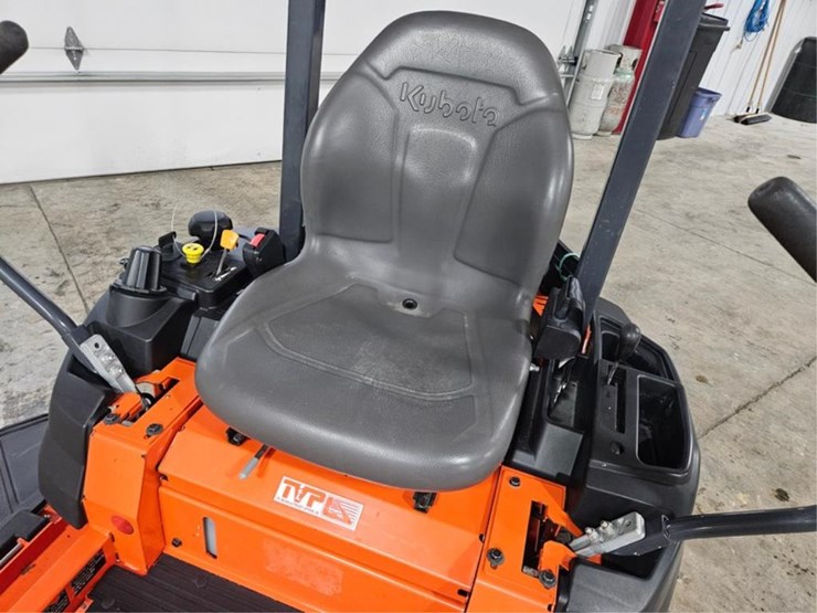#384-•-kubota-z122rkw-zero-turn-mower-image-22