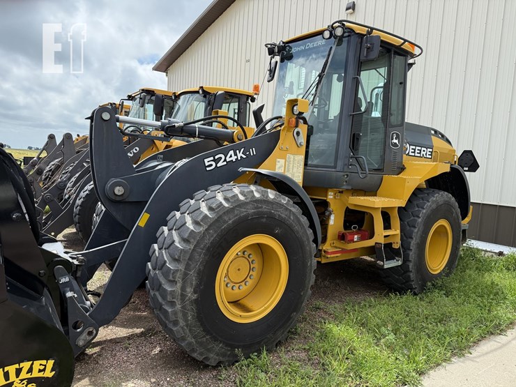 2019-deere-524kii-image-1