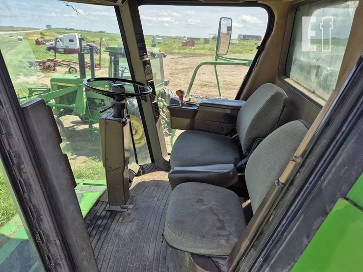 1990-john-deere-9600-image-8
