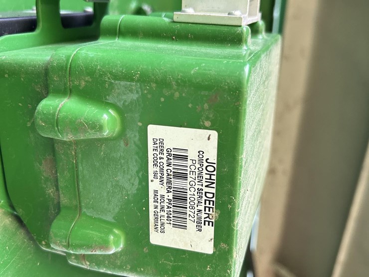 2019-john-deere-s780-image-65