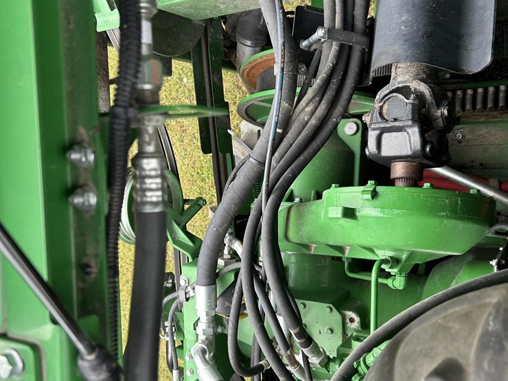 2019-john-deere-s780-image-94