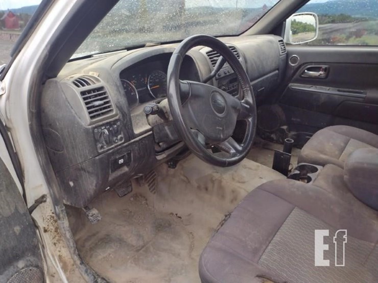 2012-chevrolet-colorado-image-10