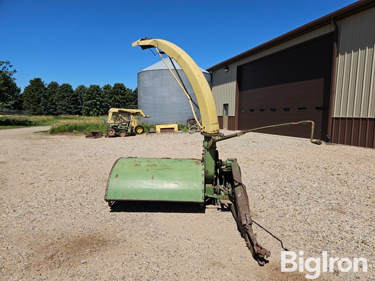 john-deere-15-image-8