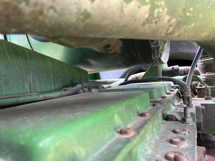 john-deere-6950-image-31