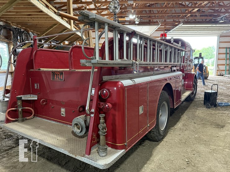 1959-mack-c954-31-image-36