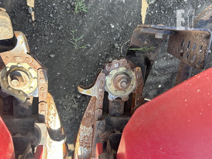 case-ih-2412-image-24