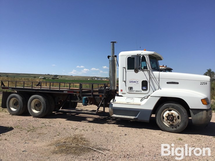 1989-freightliner-fld120-image-4
