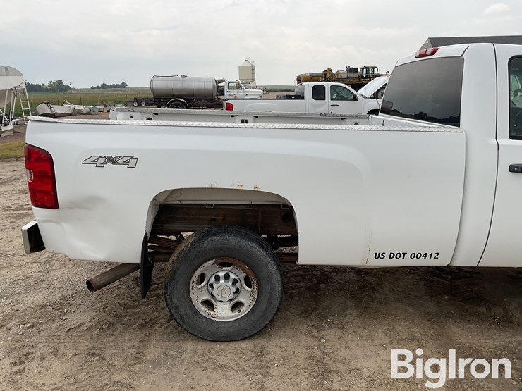 2008-chevrolet-silverado-2500-image-15
