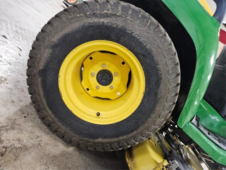 john-deere-x485-image-39