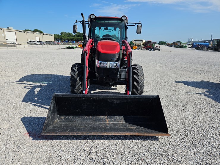 case-ih-farmall-115a-image-2